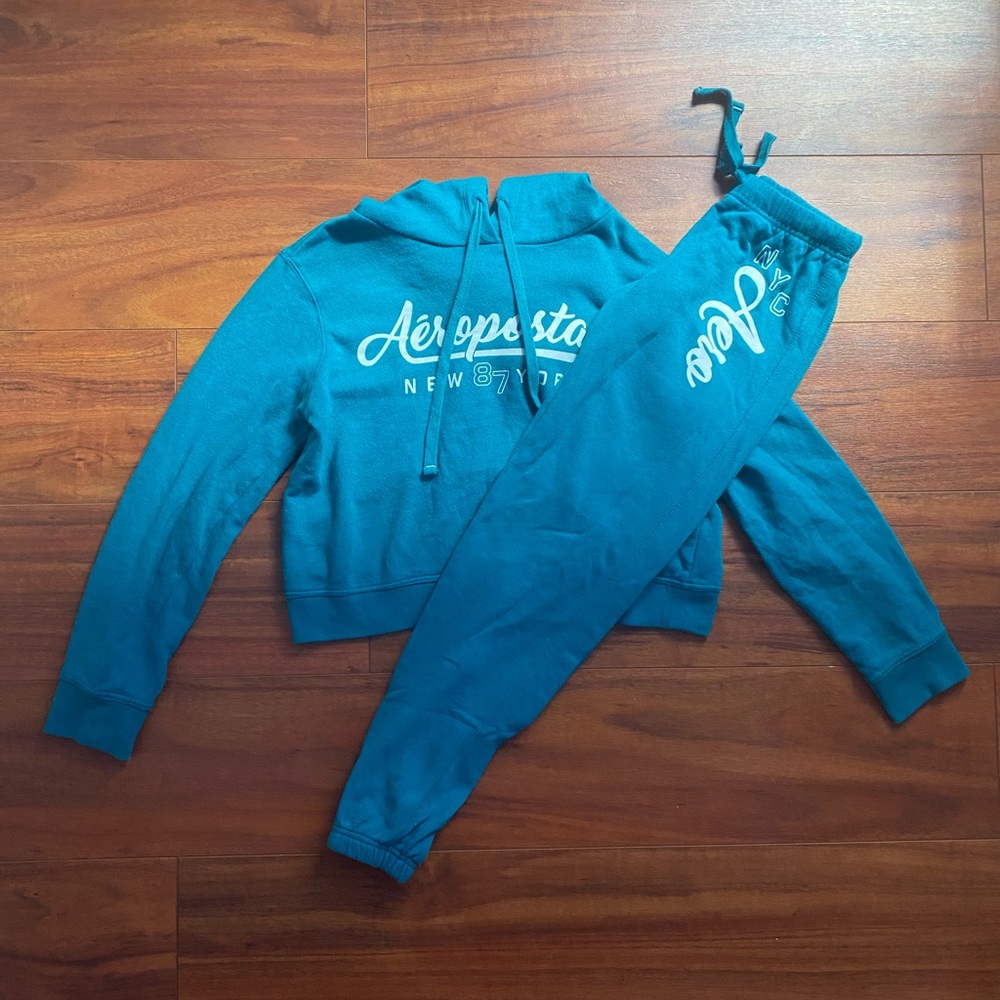 aeropostale hoodie + sweats set